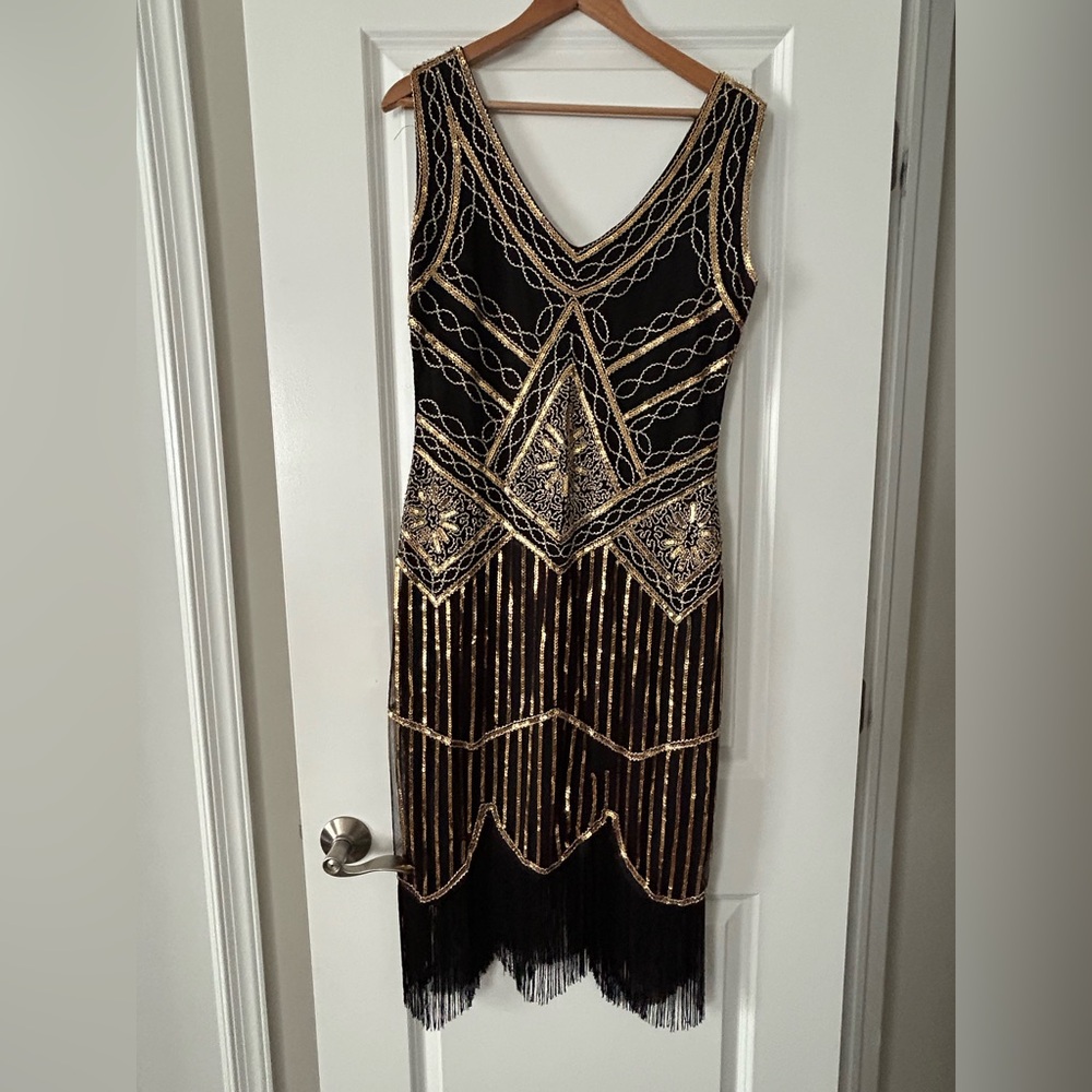 Elegant Black and Gold Women's Dress